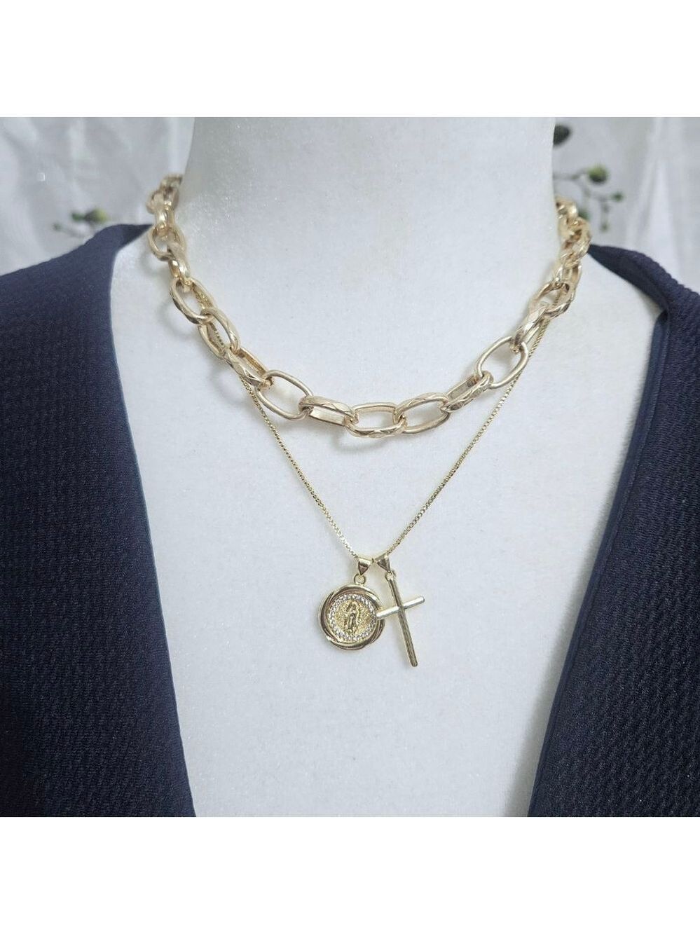 18 K Gold Plated Cross Virgin Of Guadalupe Pendant Necklace - Picture 2 of 5